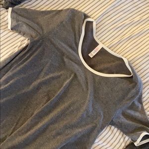 Lularoe perfect grey tee